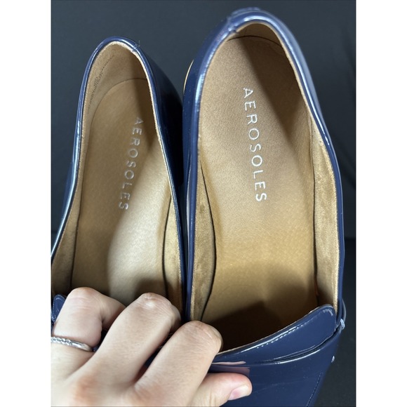 Aerosoles Women's Eden Patent Lather Loafer, Navy, Size 10 - Picture 4 of 8
